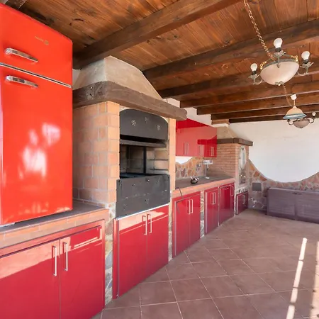 Casa Tenades Holiday home