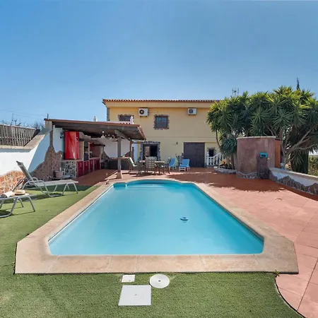 Casa Tenades