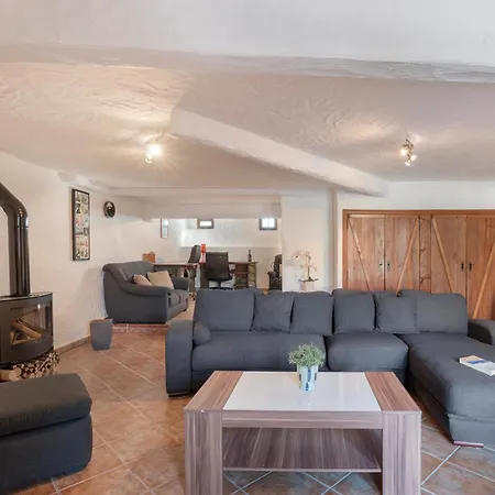 Holiday home Casa Tenades