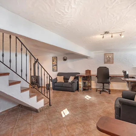 Holiday home Casa Tenades *