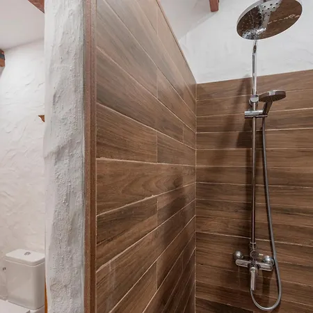 Casa Tenades *