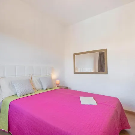 Casa Tenades Holiday home